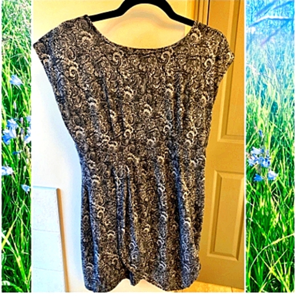ALEXANDRA BARTLETT Patterned Mini Dress - EUC